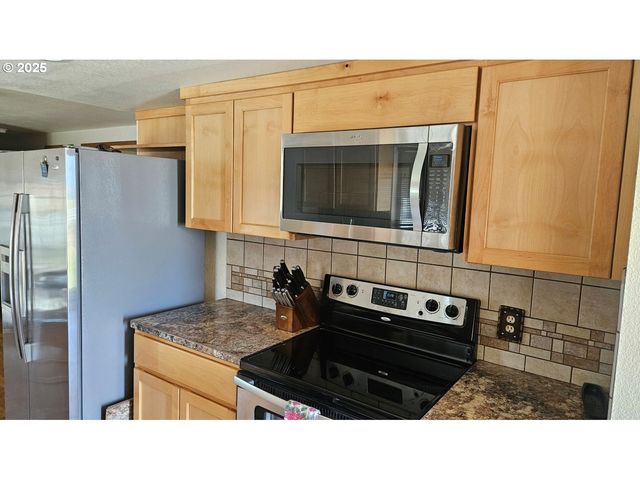 82757 JOSEPH Hwy, Joseph, OR 97846