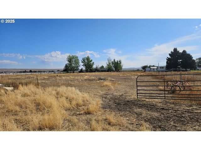 82757 JOSEPH Hwy, Joseph, OR 97846