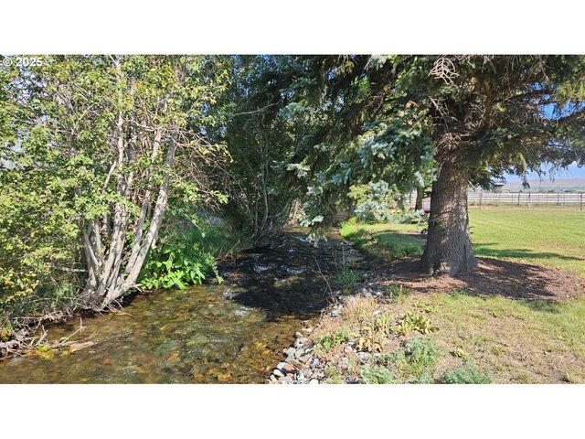 82757 JOSEPH Hwy, Joseph, OR 97846