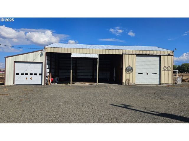 82757 JOSEPH Hwy, Joseph, OR 97846