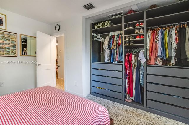 931 SW 29th St, Fort Lauderdale, FL 33315