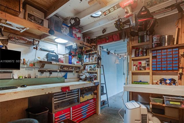 931 SW 29th St, Fort Lauderdale, FL 33315