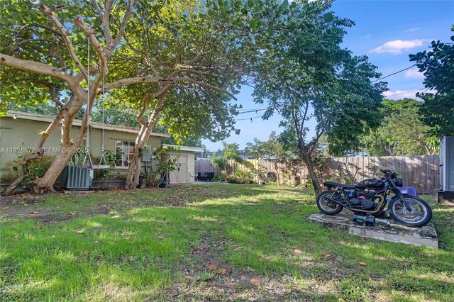 931 SW 29th St, Fort Lauderdale, FL 33315