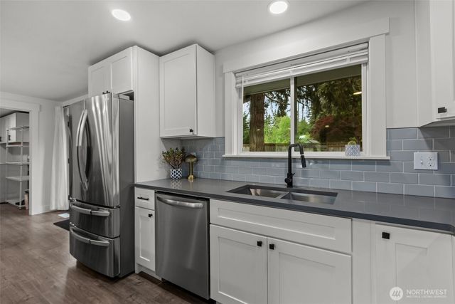 14912 SE 270th Place, Kent, WA 98042