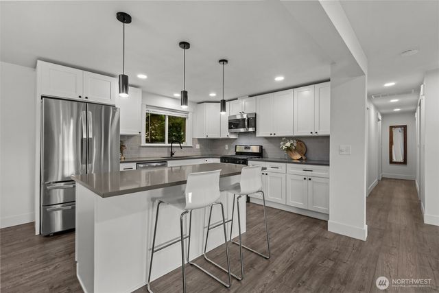 14912 SE 270th Place, Kent, WA 98042