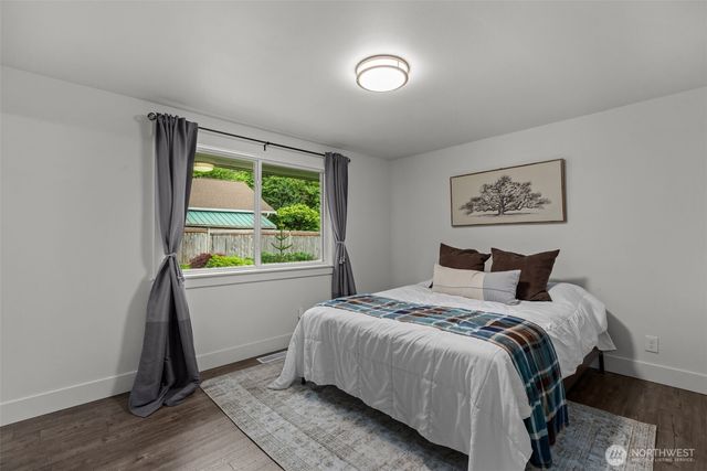 14912 SE 270th Place, Kent, WA 98042