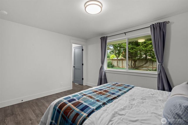 14912 SE 270th Place, Kent, WA 98042