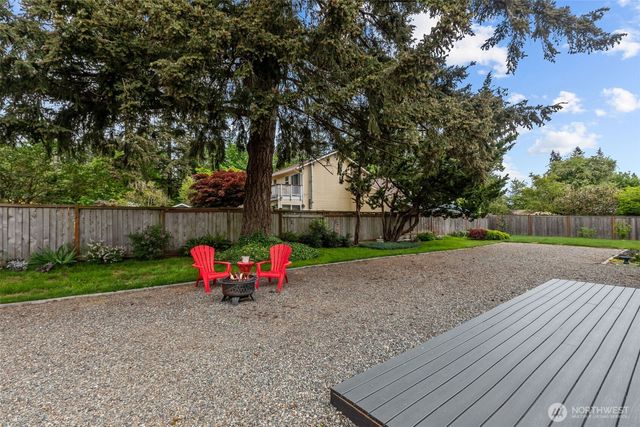 14912 SE 270th Place, Kent, WA 98042