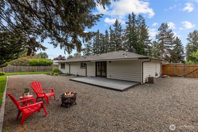 14912 SE 270th Place, Kent, WA 98042