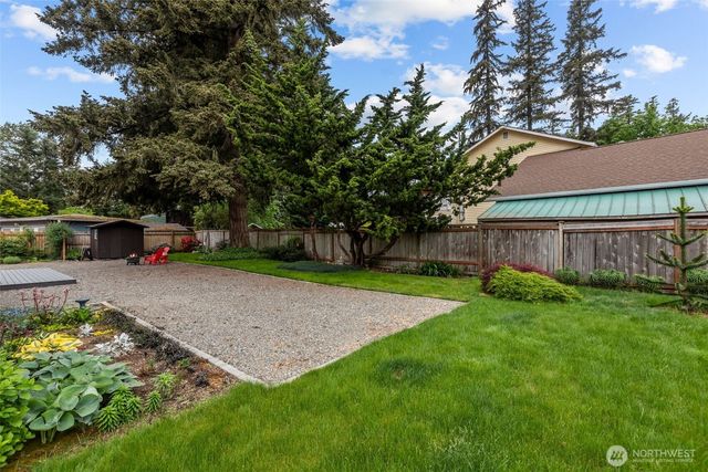 14912 SE 270th Place, Kent, WA 98042