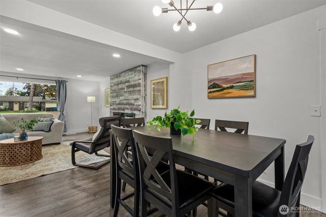 14912 SE 270th Place, Kent, WA 98042