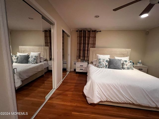 499 W Park Avenue, Oakhurst, NJ 07755