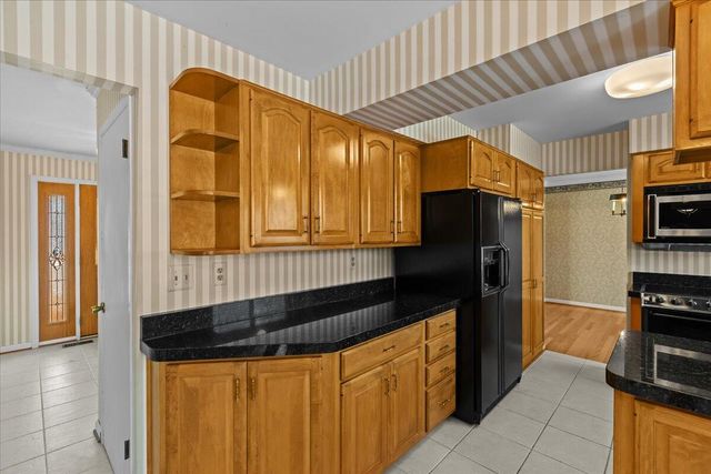 1399 Copeland Circle, Canton, MI 48187