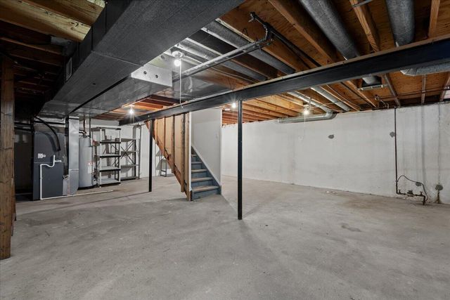 1399 Copeland Circle, Canton, MI 48187