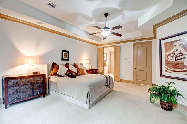 7 Shearling Court, Spring, TX 77389