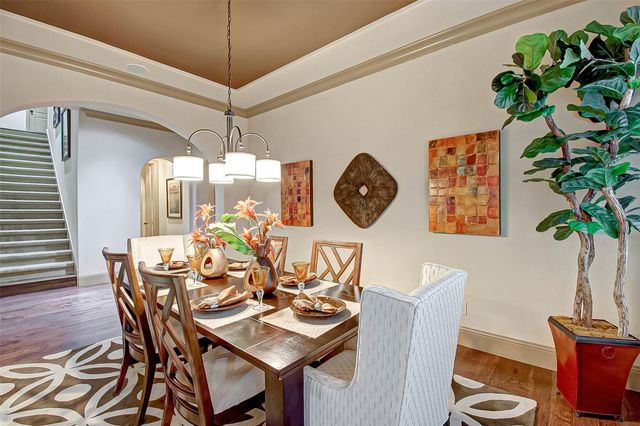 7 Shearling Court, Spring, TX 77389