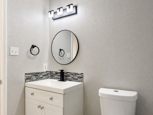 429 Angler Drive, Crowley, TX 76036