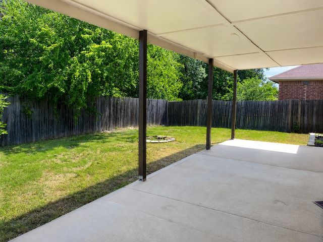 429 Angler Drive, Crowley, TX 76036