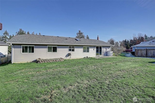 1952 SE Camano Drive, Camano Island, WA 98282