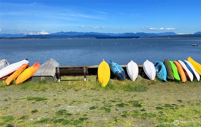 1952 SE Camano Drive, Camano Island, WA 98282