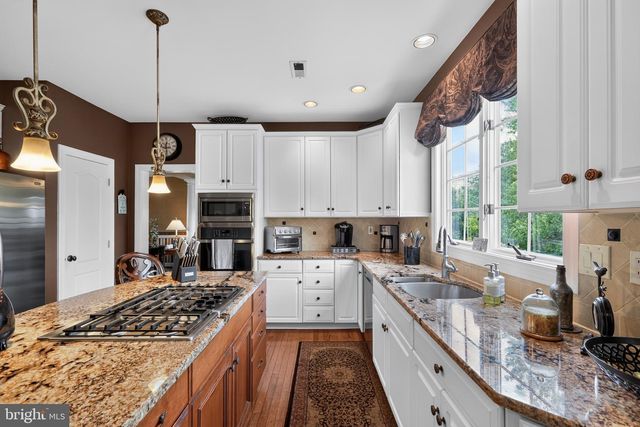 1490 PAGE DR, Yardley, PA 19067