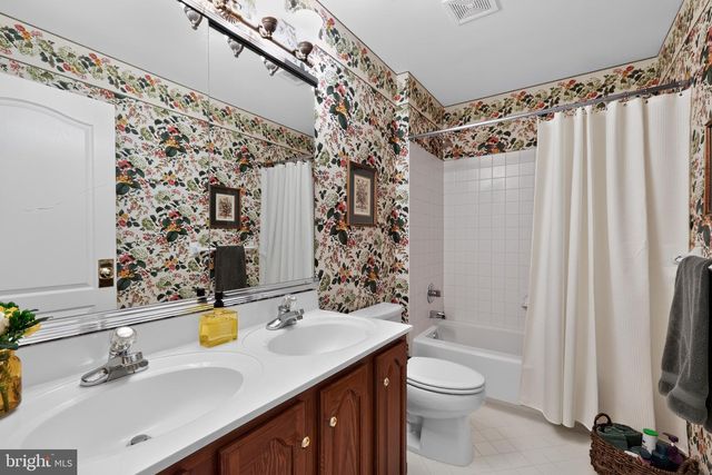 1490 PAGE DR, Yardley, PA 19067