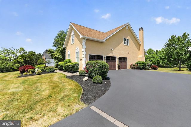 1490 PAGE DR, Yardley, PA 19067