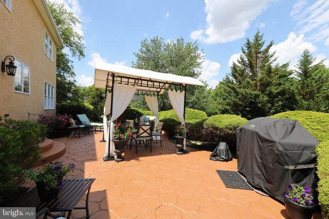 1490 PAGE DR, Yardley, PA 19067