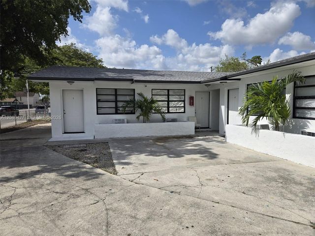 7090 NW 17th Avenue 3, Miami, FL 33147