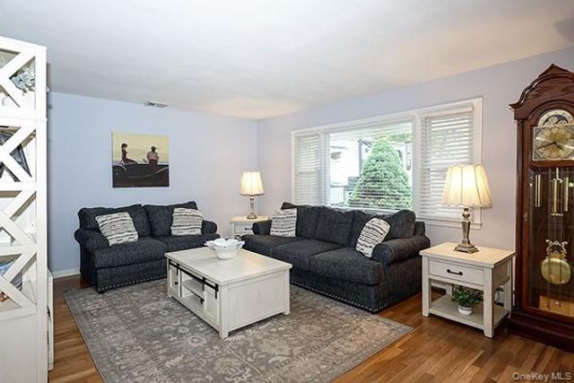 113 Iceland Drive, South Huntington, NY 11746