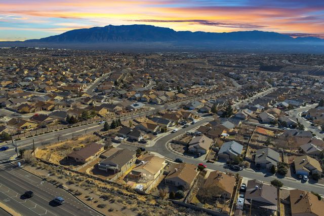 10509 La Traviatta Place NW, Albuquerque, NM 87114