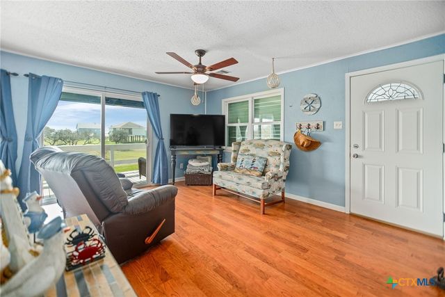 448 Stovall Drive, Palacios, TX 77465