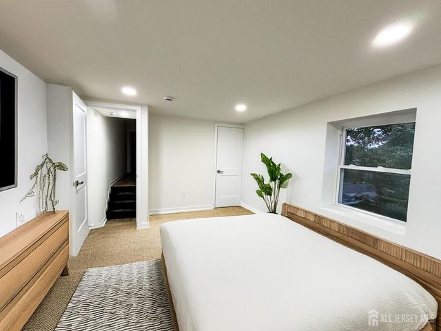 438 Lawrence Street, Burlington City, NJ 08016