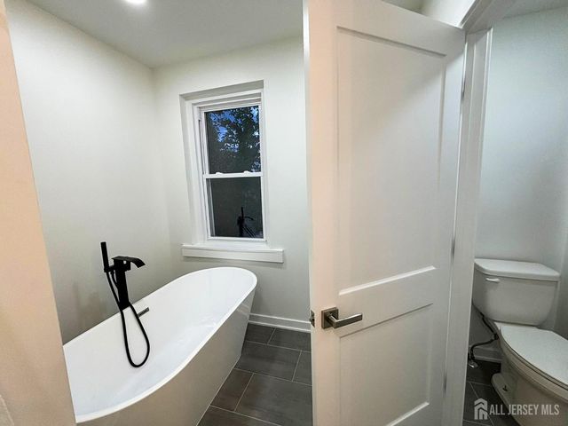 438 Lawrence Street, Burlington City, NJ 08016