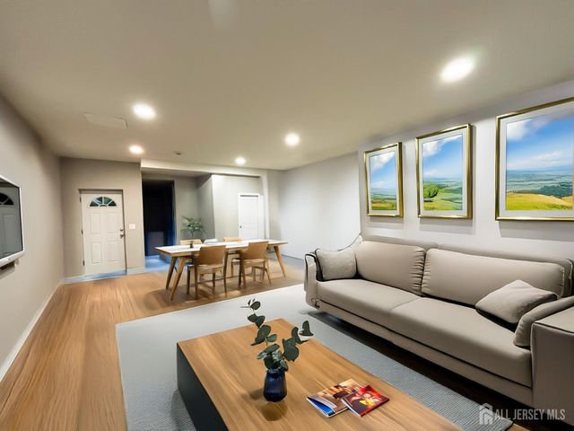 438 Lawrence Street, Burlington City, NJ 08016