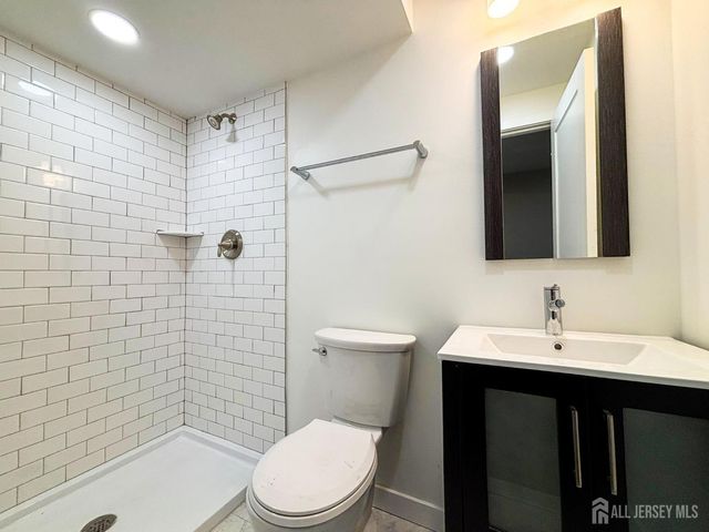 438 Lawrence Street, Burlington City, NJ 08016