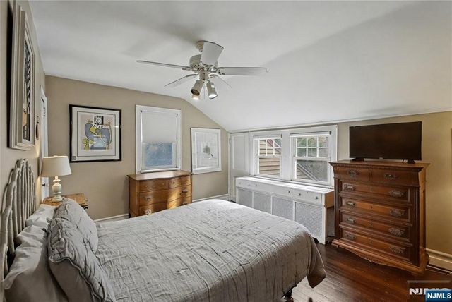 9 Winding Way, Woodcliff Lake, NJ 07677