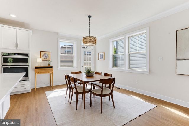 8608 LONGLEAF LN, Frederick, MD 21704