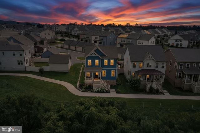 8608 LONGLEAF LN, Frederick, MD 21704