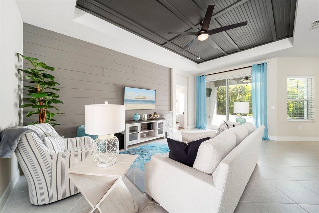 Image 17 of property listing at 4727 CREEKRIDGE COURT, Bradenton, FL 34203