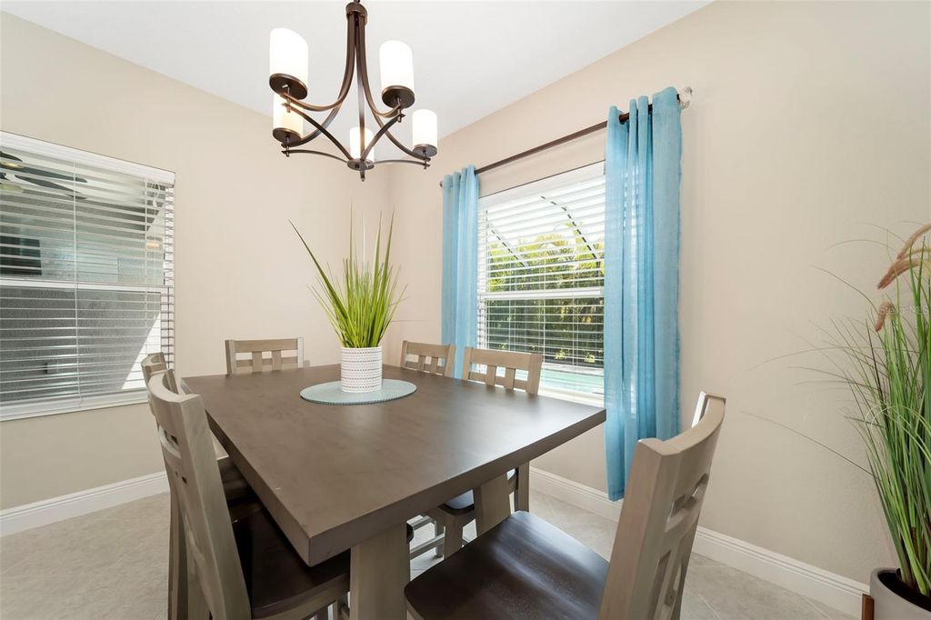 Image 29 of property listing at 4727 CREEKRIDGE COURT, Bradenton, FL 34203