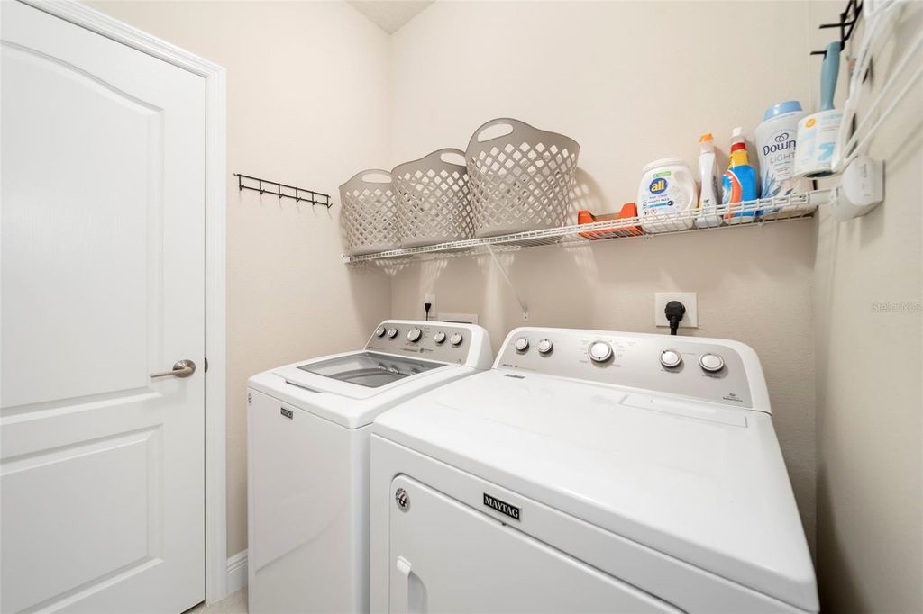 Image 36 of property listing at 4727 CREEKRIDGE COURT, Bradenton, FL 34203