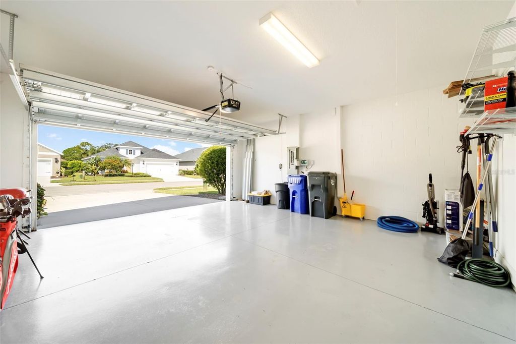 Image 51 of property listing at 4727 CREEKRIDGE COURT, Bradenton, FL 34203