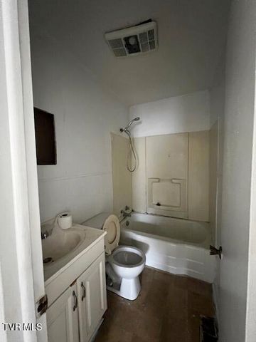 1371 Warpath Drive, Kingsport, TN 37664