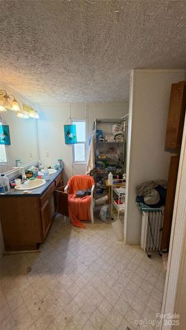 2913 Crystal Drive, Midland, NC 28107