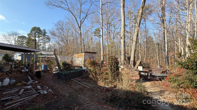 2913 Crystal Drive, Midland, NC 28107