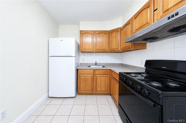 2345 E 26th Street, Brooklyn, NY 11229