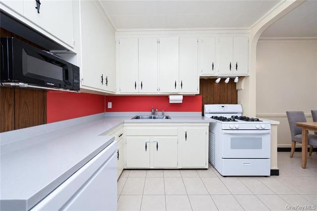2345 E 26th Street, Brooklyn, NY 11229