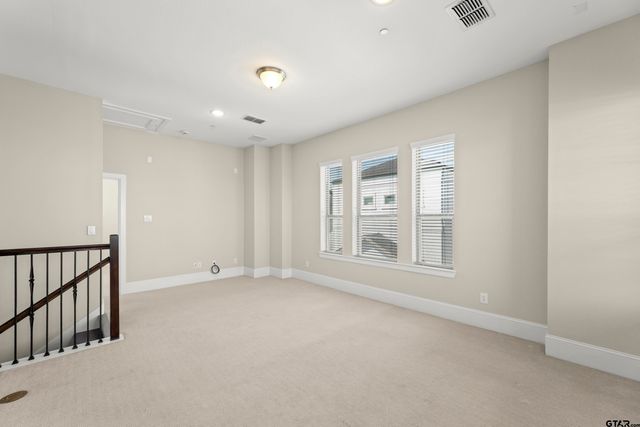5469 Larkin Street, Houston, TX 77008