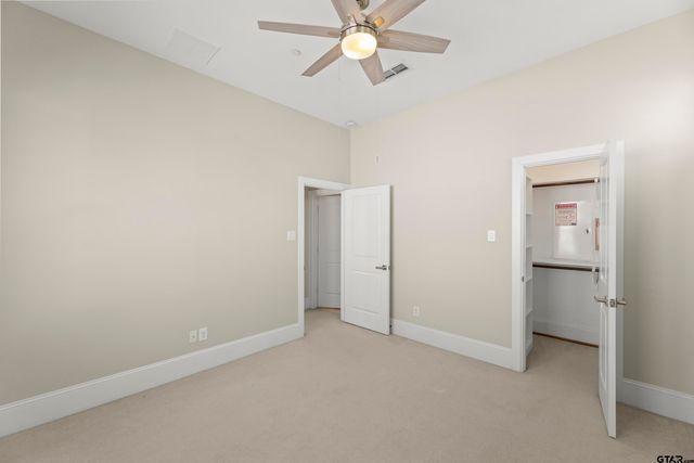5469 Larkin Street, Houston, TX 77008